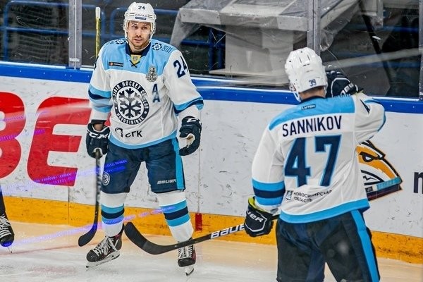 Степан Санников: "Нас предупреждали, что "Автомобилист" помнит плей-офф"