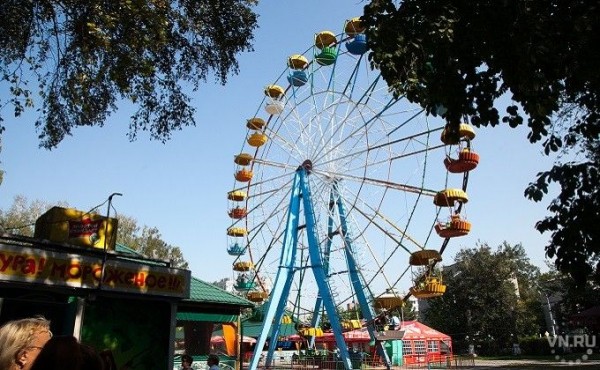 Аттракционы откроют в парках Новосибирска Аттракционы откроют в парках Новосибирска