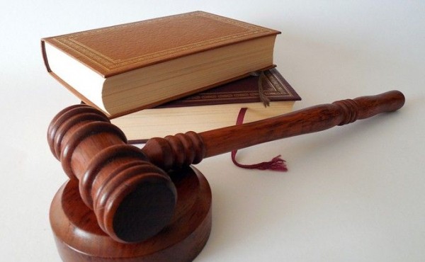 Директора НИИ электронных приборов обвинили в ущербе 370 млн рублей