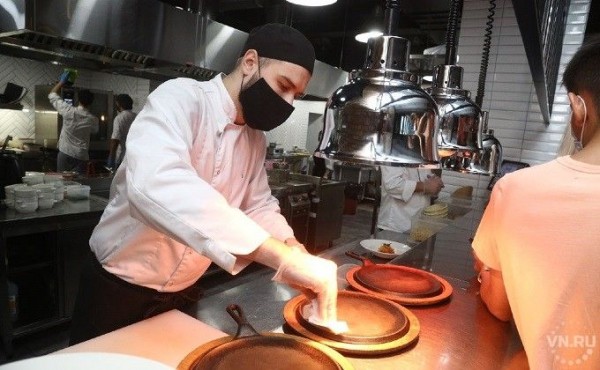 Бани и рестораны начали работу по новым правилам Бани и рестораны начали работу по новым правилам