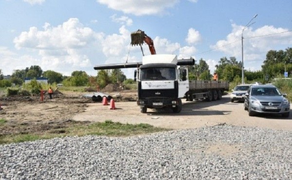 Новую дорогу построят в Кировском районе по поручению губернатора Травникова