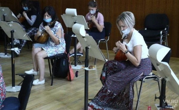 Нового директора филармонии представят 17 августа Новосибирске Нового директора филармонии представят 17 августа Новосибирске