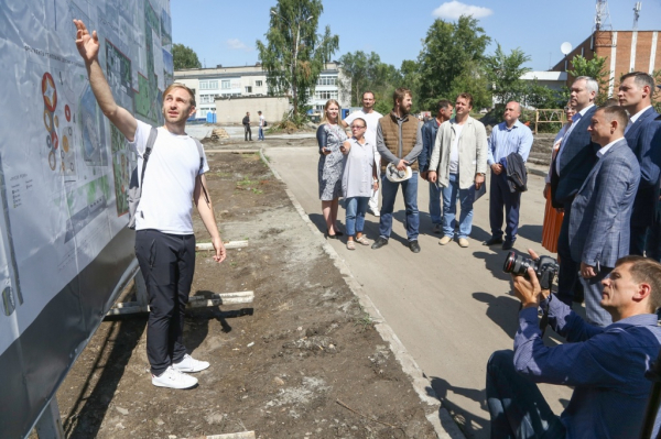 Губернатор Травников: "Кировский район заслуживает народного парка"