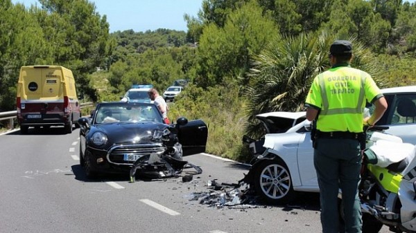 Виновника смертельного ДТП на острове Крит приговорили в Новосибирске 