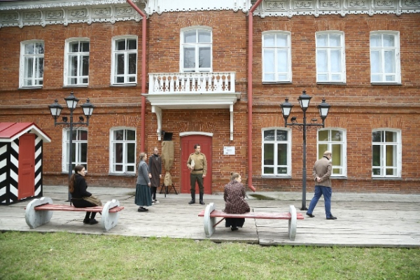 Исторический квест-спектакль о войне состоялся в Новосибирске 