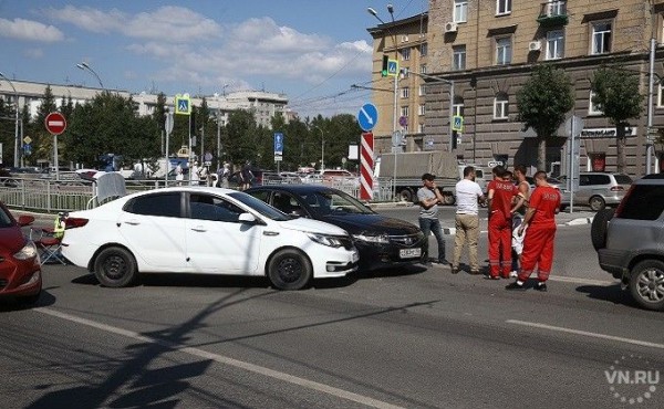 2 млрд рублей за полгода выплатили новосибирцам по автостраховке 2 млрд рублей за полгода выплатили новосибирцам по автостраховке