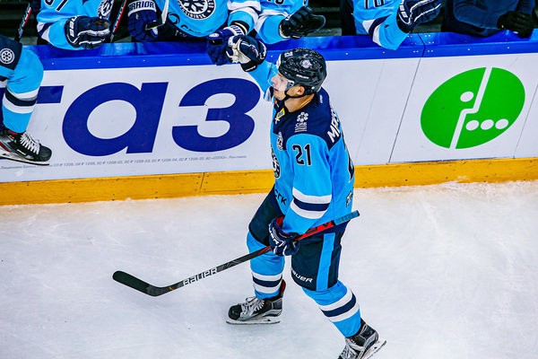 Виталий Меньшиков: "Не припомню случая, чтобы соперник отменил удаление чужого игрока" Виталий Меньшиков: "Не припомню случая, чтобы соперник отменил удаление чужого игрока"