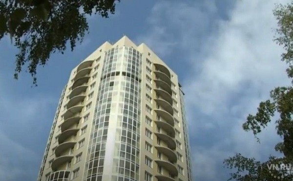 Долгострой на ул. Декабристов,10 завершается через 13 лет Долгострой на ул. Декабристов,10 завершается через 13 лет