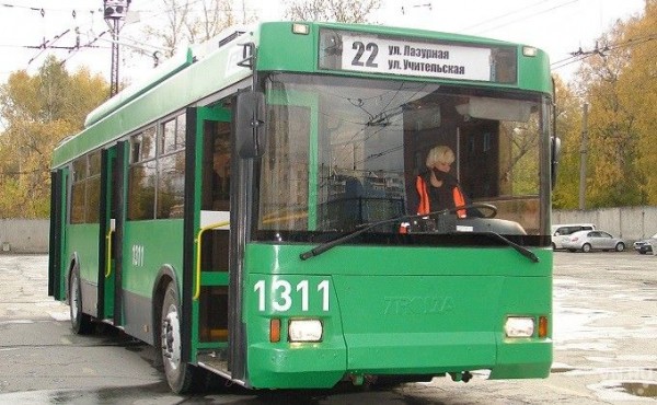 Первый троллейбус из Твери вышел на маршрут на улицы Новосибирска Первый троллейбус из Твери вышел на маршрут на улицы Новосибирска