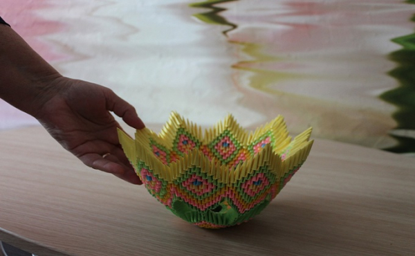 Кукол из капроновых чулок мастерит учительница из Ордынского района