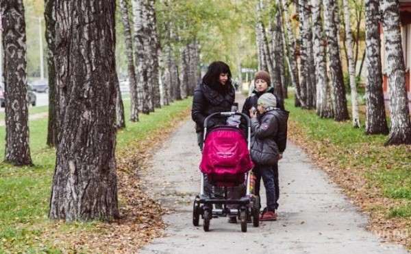 Гулять по гладким тротуарам