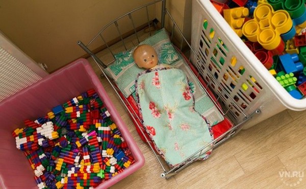 Тыкала лицом в горшок: воспитателя-деспота будут судить в Черепаново Тыкала лицом в горшок: воспитателя-деспота будут судить в Черепаново