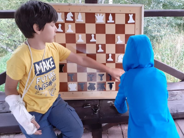 Шахматную веранду для многодетных построил ученый из НГТУ