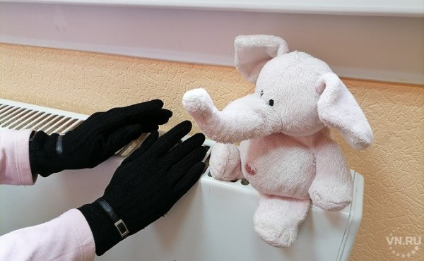 &laquo;Нас вымораживают&raquo; - новосибирцы массово жалуются на холодные батареи