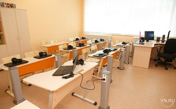 Более 300 школьных классов отправлены на карантин из-за COVID-19