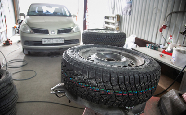 Советы экспертов: готовим автомобиль к сибирской зиме