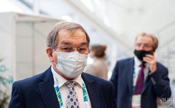 «На 100% нас защитит скафандр, но лучше носить маску»: вирусологи о мерах борьбы с COVID-2020 «На 100% нас защитит скафандр, но лучше носить маску»: вирусологи о мерах борьбы с COVID-2020