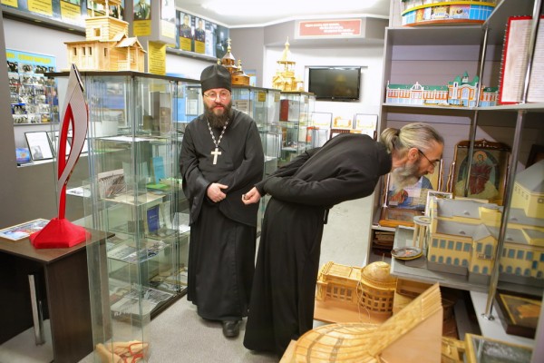 Афиша выходных: катание на броневиках, игры в Технопарке и крокет-баттл Афиша выходных: катание на броневиках, игры в Технопарке и крокет-баттл