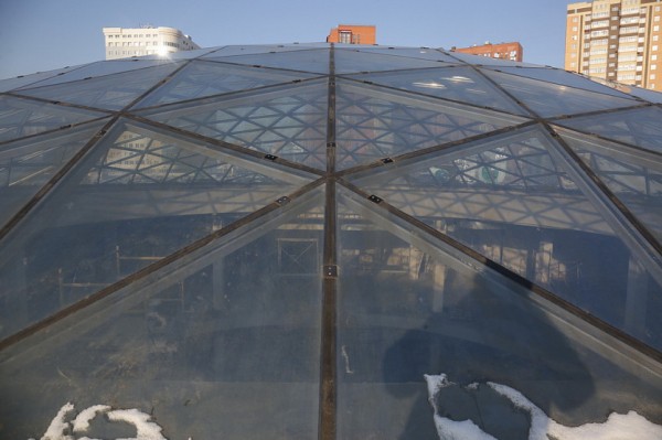 Рынок с&nbsp;прозрачным 400-метровым куполом построили у&nbsp;&laquo;Сибирского Молла&raquo;