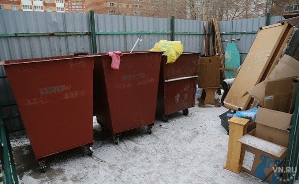 &laquo;Можем расторгнуть концессию&raquo;: повышение на 40% тарифов на вывоз мусора возмутило депутатов Заксобрания