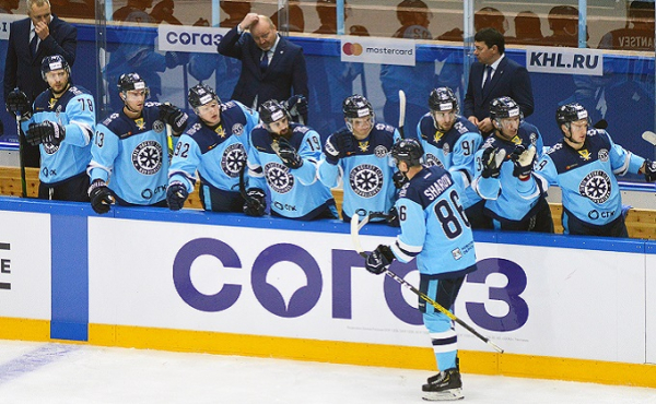 «Сибирь» на выезде сенсационно разгромила действующего чемпиона КХЛ «Сибирь» на выезде сенсационно разгромила действующего чемпиона КХЛ
