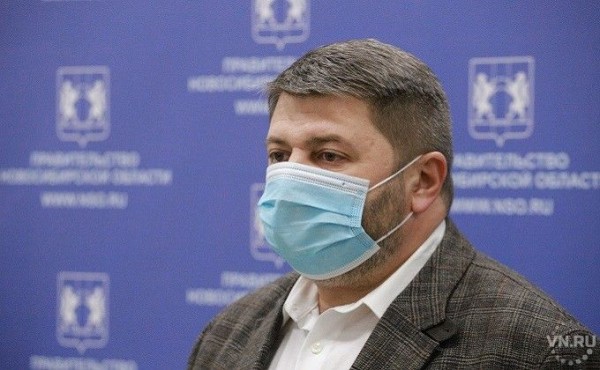 &laquo;Тесты делаются всем, на лестничных клетках никто не лежит&raquo; - главврач Новосибирского сортировочного ковид-центра рассказал о его работе