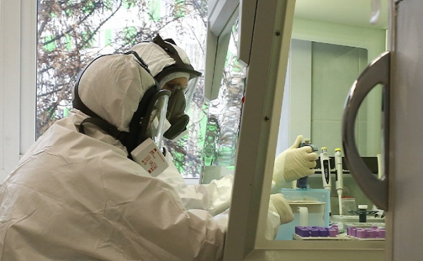 Как делают ПЦР-анализ на коронавирус: показываем все стадии