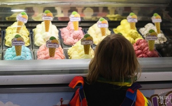 &laquo;Даешь, так всем давай&raquo;: 5000 рублей от государства хотят родители детей старше 7 лет