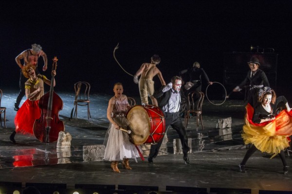 Афиша выходных: концерт с&nbsp;шоором, кикер и&nbsp;турнир по&nbsp;арчери тагу