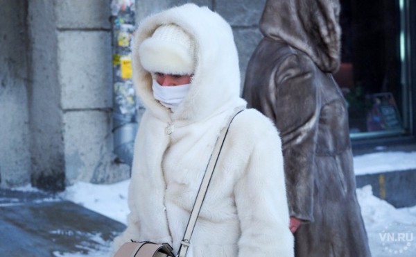 Экстремальные морозы будут способствовать распространению коронавируса, заявил эксперт