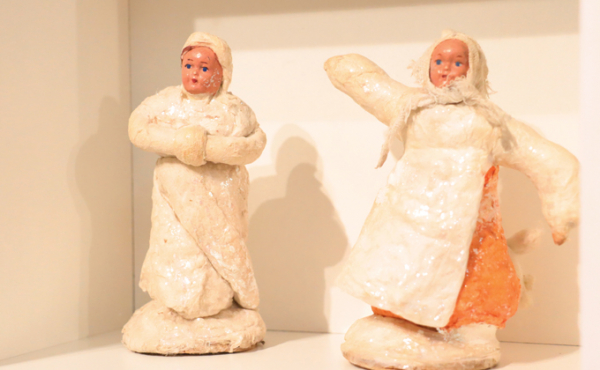 Редкие елочные игрушки родом из СССР показали новосибирцам