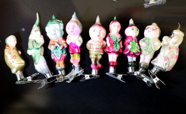 Редкие елочные игрушки родом из СССР показали новосибирцам