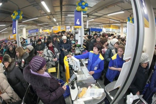 «Лента» тестирует в Новосибирске пилотный дисканунтер «365+»