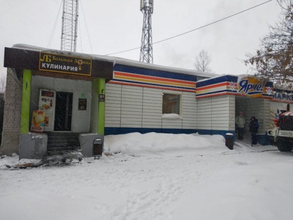 В сгоревшей кулинарии обнаружили труп мужчины В сгоревшей кулинарии обнаружили труп мужчины