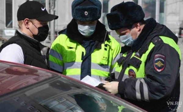 Открытую базу данных нарушителей ПДД запустят в России в начале 2021 года