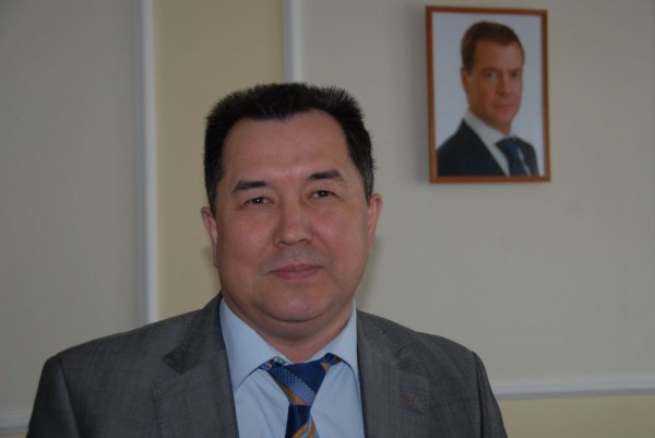 Алтайский экс-министр природных ресурсов получил условный срок за покупку внедорожника вместо лесопожарной техники