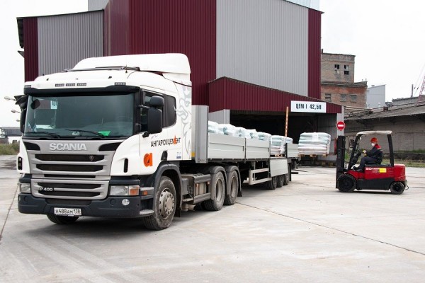 Право продажи продукции цементных заводов Ангарска и Искитима перешло к компании «ЗапСибЦемент» Право продажи продукции цементных заводов Ангарска и Искитима перешло к компании «ЗапСибЦемент»