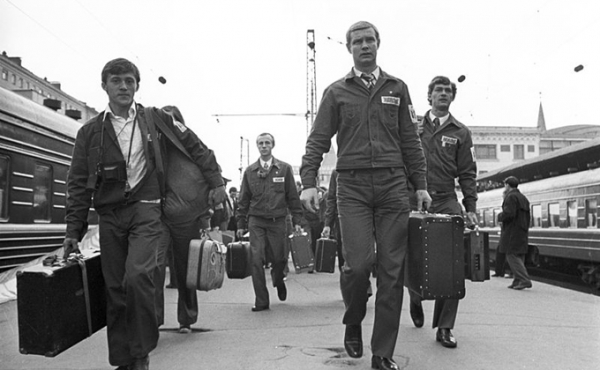 История стройотрядов СССР: как студенты страну поднимали