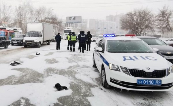 Водитель "Мерседес" насмерть сбил бабушку у облбольницы