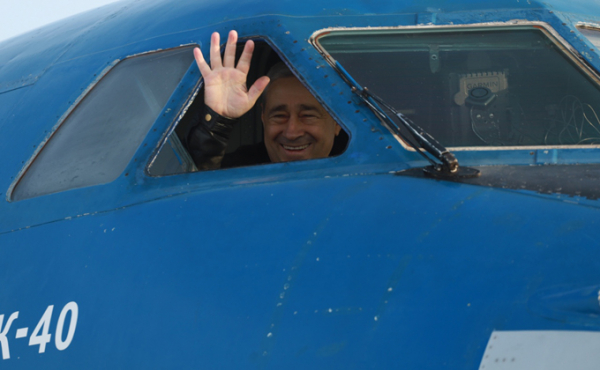 Самолет с уникальным электродвигателем испытали в Новосибирске