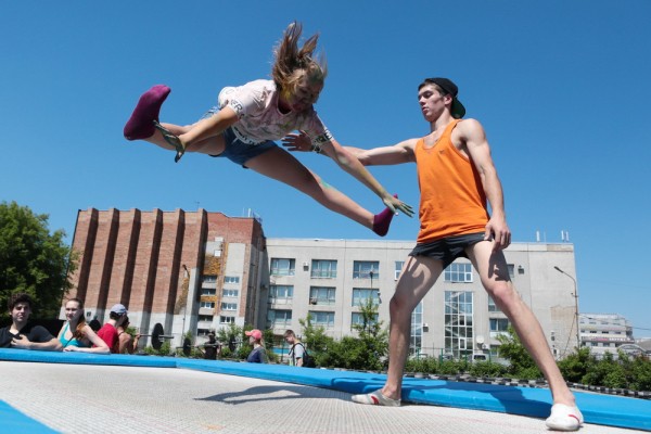 Афиша выходных: &laquo;Молочные зубы&raquo;, город эскимосов и&nbsp;Валентинов день