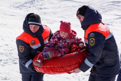 Следственное управление СК России по Новосибирской области предупреждает &ndash; катание на &laquo;ватрушках&raquo; опасно для жизни и здоровья!