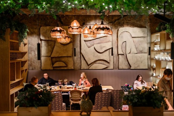 Новосибирская сеть ресторанов &laquo;Чучвара&raquo; изменила концепцию ~ Континент Сибирь Online