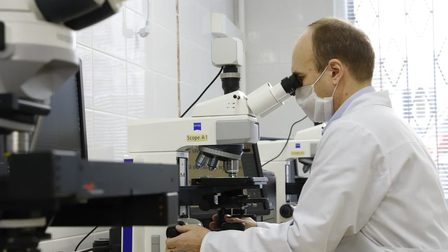 
Начала работу крупнейшая генетическая лаборатория Кузбасса
