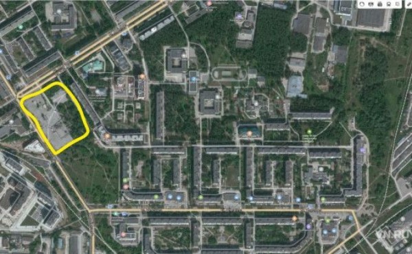 Сквер на Демакова в Академгородке будет построен быстро и по закону Сквер на Демакова в Академгородке будет построен быстро и по закону