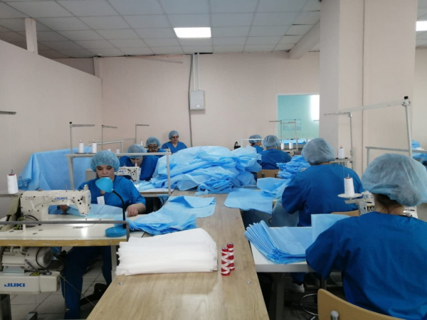 Медиков Новосибирска переоденут в халаты из Татарска