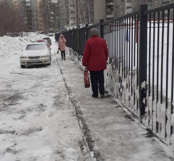 Пьяные водители спасают Новосибирск от снега Пьяные водители спасают Новосибирск от снега