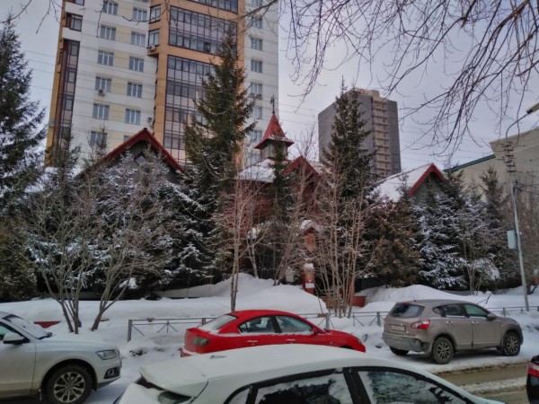 Капром в&nbsp;Новосибирске: 33&nbsp;примера от&nbsp;&laquo;как красиво&raquo; до&nbsp;&laquo;кровь из&nbsp;глаз&raquo;