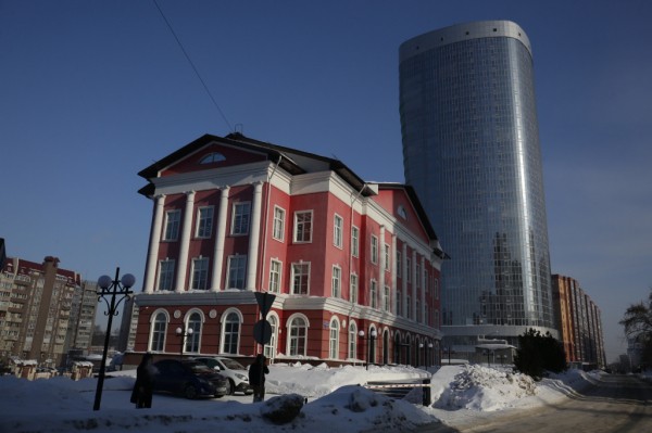 Капром в&nbsp;Новосибирске: 33&nbsp;примера от&nbsp;&laquo;как красиво&raquo; до&nbsp;&laquo;кровь из&nbsp;глаз&raquo;