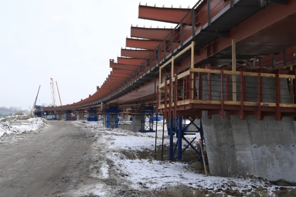 Губернатор дал старт работам по надвижке пролета четвертого моста в Новосибирске  